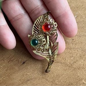 Vintage Brooch cutout leaf with lucite accented flowers